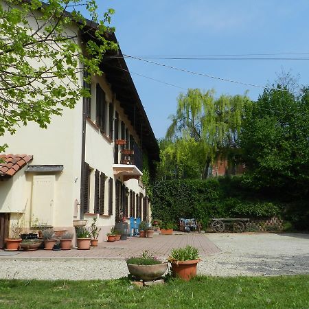 Hostal Cascina Caldera Cantarana Exterior foto